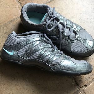 Nike Sneakers sz 6.5